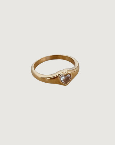 MY DIAMOND HEART SIGNET RING 18K GOLD PVD PLATED - STUDIO JO STORE